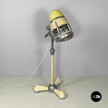 画像をギャラリービューアに読み込む, Metal floor standing hairdressing helmet, 1950s