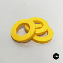 Charger l'image dans la galerie, Yellow rings for the perpetual wall calendar by Ring A Date, 2020s