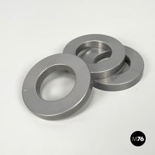 画像をギャラリービューアに読み込む, Silver gray rings for the perpetual wall calendar by Ring A Date, 2020s