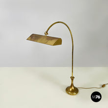 画像をギャラリービューアに読み込む, Adjustable table lamp in brass, 1920s