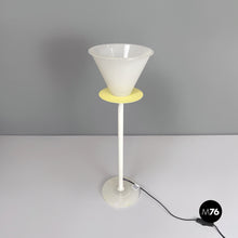 Load image into Gallery viewer, Table lamp in Murano glass and metal, 1980s
