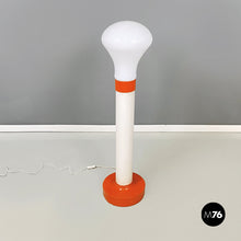 画像をギャラリービューアに読み込む, Floor lamp in metal and opaline glass, 1970s