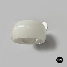 Carica l'immagine nel visualizzatore di Gallery, Wall lamp Clinio by Vico Magistretti for Artemide, 1970s
