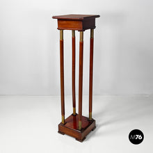 Carica l'immagine nel visualizzatore di Gallery, Pedestal in wood and brass, mid 1800s