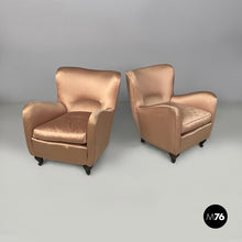 将图片加载到图库查看器,Armchairs in pink and beige silk, 1940s