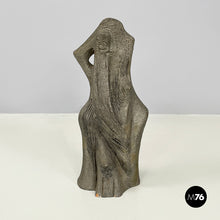 画像をギャラリービューアに読み込む, Sculpture in dark grey terracotta by Edmondo Cirillo, 1968