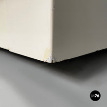 Load image into Gallery viewer, Sofa Saratoga by Massimo and Lella Vignelli for Poltronova, 1980s