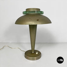 画像をギャラリービューアに読み込む, Brass and glass table lamp, 1920s