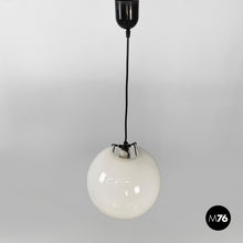 画像をギャラリービューアに読み込む, Round white glass chandelier, 1950s