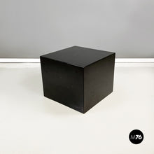 画像をギャラリービューアに読み込む, Coffee tables in black lacquered wood, 1990s