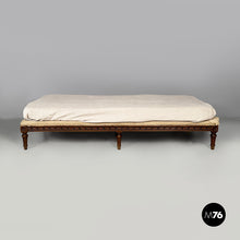 Carica l'immagine nel visualizzatore di Gallery, Daybed in fabric and wood, early 1900s
