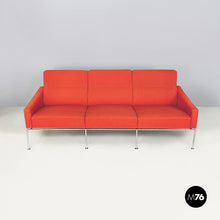 画像をギャラリービューアに読み込む, Three-seater sofa 3303 Airport by Arne Jacobsen for Fritz Hansen, 1993