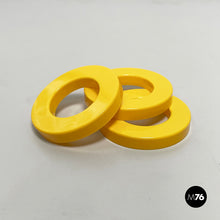 Charger l'image dans la galerie, Yellow rings for the perpetual wall calendar by Ring A Date, 2020s