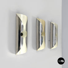 画像をギャラリービューアに読み込む, Cylindrical wall lamps in chromed metal, 1970s