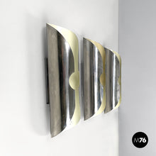 画像をギャラリービューアに読み込む, Cylindrical wall lamps in chromed metal, 1970s