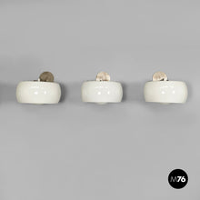 将图片加载到图库查看器,Wall lamps Omega by Vico Magistretti for Artemide, 1970s