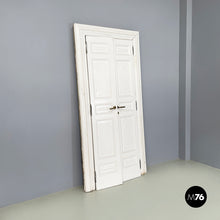 画像をギャラリービューアに読み込む, Double swing door entirely in white wood, early 1900s