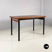 画像をギャラリービューアに読み込む, Extendable dining table in wood and black metal, 1960s
