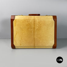 将图片加载到图库查看器,Suitcase in beige and brow leather, 1960s