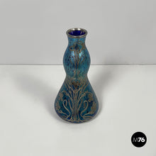 画像をギャラリービューアに読み込む, Vase in blue glass and silver-plate, 1930s
