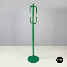 画像をギャラリービューアに読み込む, Floor coat hanger in green metal, 1970s