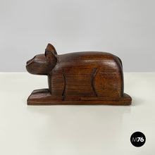 画像をギャラリービューアに読み込む, Wooden cat jewelry box or object holder, 1920s