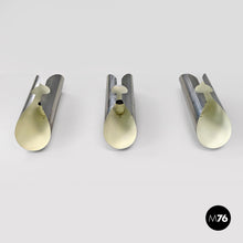 画像をギャラリービューアに読み込む, Cylindrical wall lamps in chromed metal, 1970s