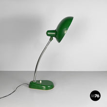 Carica l'immagine nel visualizzatore di Gallery, Table lamp in green metal, 1950s