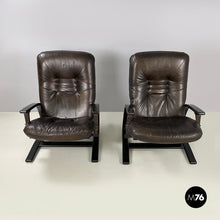 画像をギャラリービューアに読み込む, Reclining armchairs and pouf by De Sede, 1970s