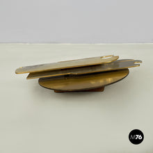 画像をギャラリービューアに読み込む, Wall sculpture in brass and metal by Edmondo Cirillo, 1979