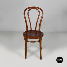 将图片加载到图库查看器,Chairs in wood, 1930s