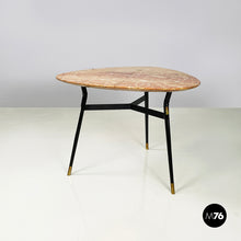 画像をギャラリービューアに読み込む, Coffee table in red marble, black metal and brass, 1960s