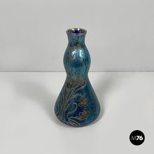 画像をギャラリービューアに読み込む, Vase in blue glass and silver-plate, 1930s