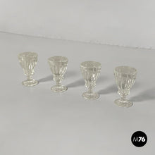 将图片加载到图库查看器,Glass glasses, 1930s