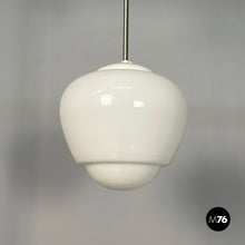 将图片加载到图库查看器,Chandelier in opaline glass, 1970s