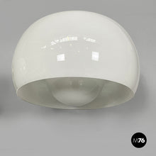 将图片加载到图库查看器,Wall lamps Omega by Vico Magistretti for Artemide, 1970s