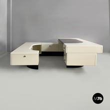 Carica l'immagine nel visualizzatore di Gallery, Desk attributed by Fabio Lenci, 1970s
