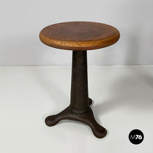 Load image into Gallery viewer, Stools in wood and cast iron, 1930s