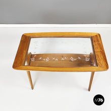 画像をギャラリービューアに読み込む, Coffee table in wood and decorated glass, 1950s