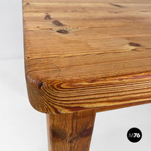 Load image into Gallery viewer, Dining table in wood, 1960s