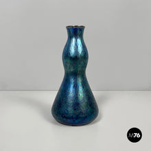 画像をギャラリービューアに読み込む, Vase in blue glass and silver-plate, 1930s