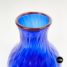 画像をギャラリービューアに読み込む, Red and blue Murano glass vase by Venini, 1990s