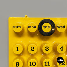 将图片加载到图库查看器,Wall perpetual yellow calendar by Giorgio Della Beffa for Ring A Date, 2000-2010s