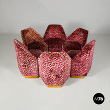 画像をギャラリービューアに読み込む, Armchairs in fabric and wood, 1970s