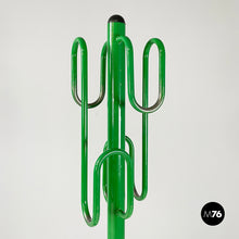 画像をギャラリービューアに読み込む, Floor coat hanger in green metal, 1970s