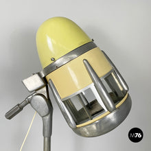 画像をギャラリービューアに読み込む, Metal floor standing hairdressing helmet, 1950s
