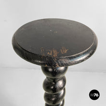 Load image into Gallery viewer, Pedestals in black wood, 1930s