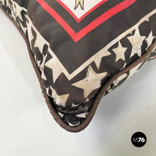 画像をギャラリービューアに読み込む, Fabric cushion by Roberto Cavalli, 2000s