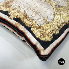 画像をギャラリービューアに読み込む, Fabric cushion by Roberto Cavalli, 2000s