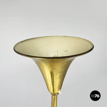 画像をギャラリービューアに読み込む, Floor lamp in brass, 1940s